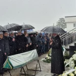 Tišina i suze u Ivcima: Pogledajte obraćanje imama na dženazi (VIDEO)