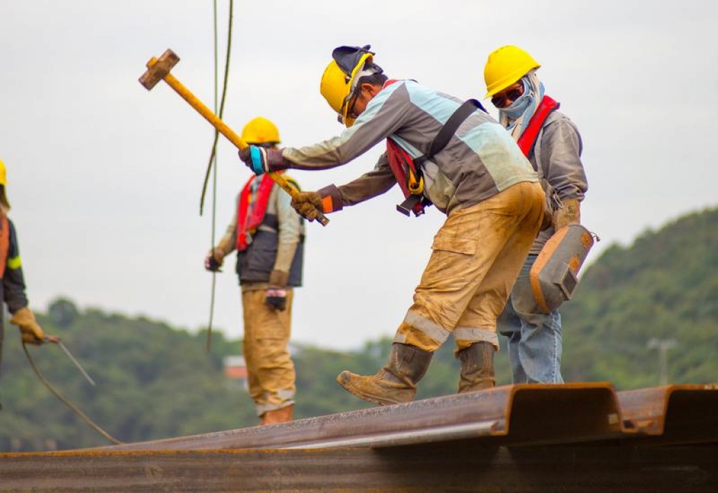 Projekcije za Njemačku: Mogući rast doprinosa smanjuje neto plaće