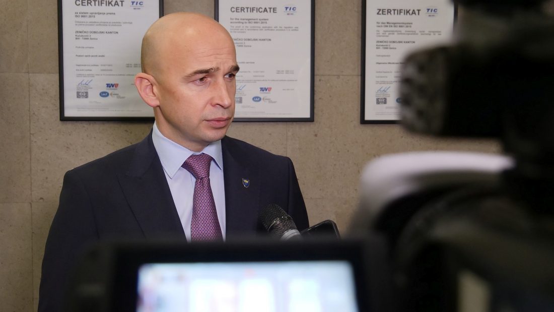 Vlada ZDK isplaćuje jednokratnu pomoć od 450 KM povodom Dana nezavisnosti BiH