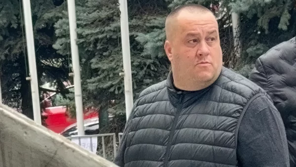 Dino Bešlić oprostio se emotivnom porukom od Amera Musića (26)