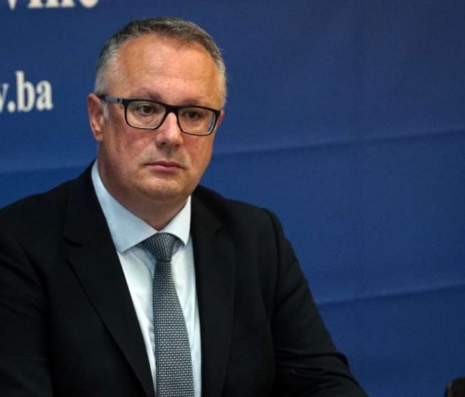 Sanel Kajan tvrdi: Poslana mi koverta s metkom i fotografijama moje djece