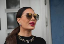 Omiljeni parfem Cece Ražnatović je čist luksuz: Nema rakošnijeg, a otmene dame ga uvek koriste Omiljeni parfem Cece Ražnatović je čist luksuz: Nema rakošnijeg, a otmene dame ga uvek koriste - featured image