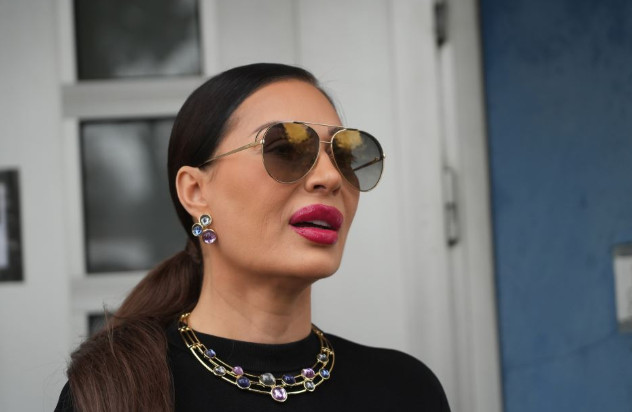 Omiljeni parfem Cece Ražnatović je čist luksuz: Nema rakošnijeg, a otmene dame ga uvek koriste Omiljeni parfem Cece Ražnatović je čist luksuz: Nema rakošnijeg, a otmene dame ga uvek koriste - featured image