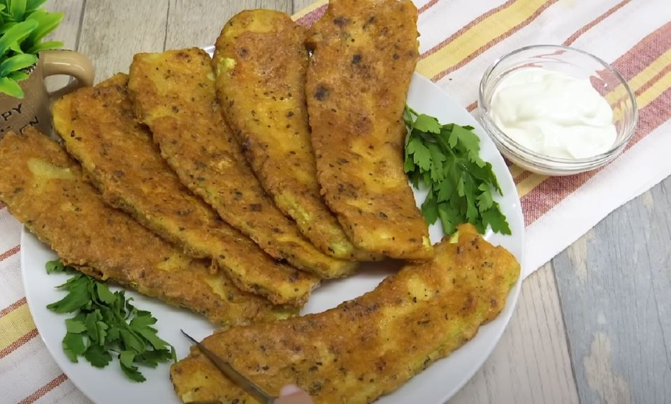 Kada pohujete tikvice dodajte uvek 1 sastojak u jaja: Biće višestruko ukusnije i sočnije, kao meso - featured image
