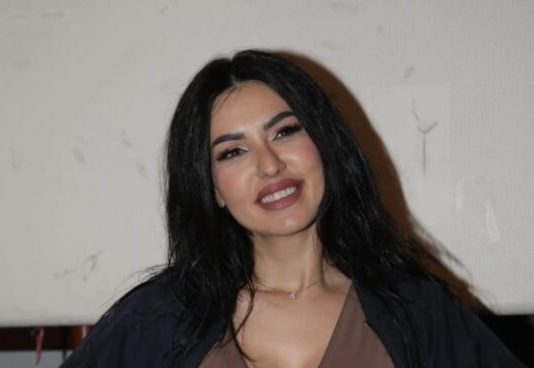 SIJEVALE BRADAVICE: Tanja Savić pjevala bez gaća i brusa! Šta joj se desilo, pokazala previše!!!