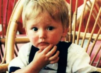 Imao je 2 godine kad je nestao u Grčkoj na moru pred očima babe i dede koji su ga čuvali: Nakon 30 godina, njegova majka prima poziv koji ledi krv u žilama